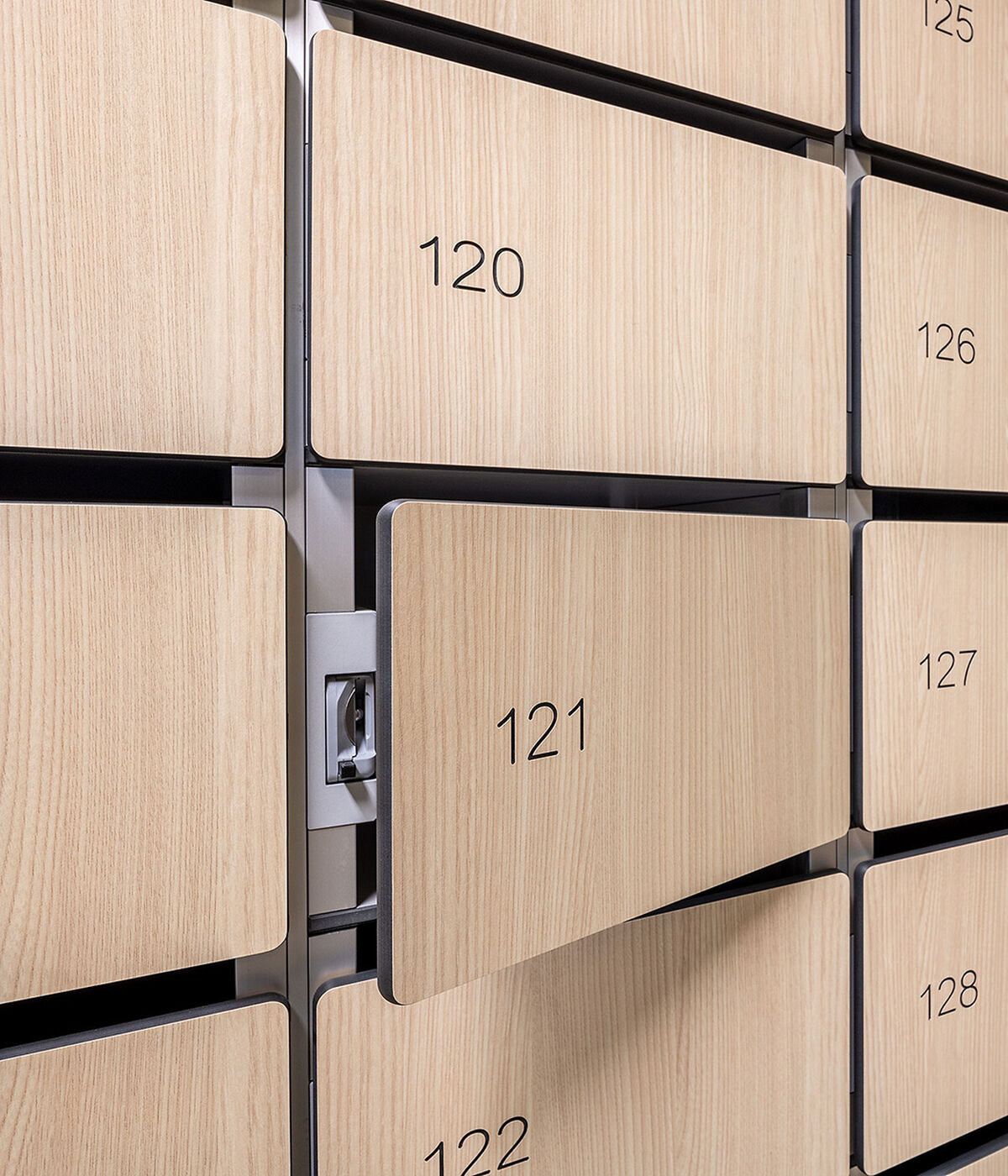 Volkern docenten lockers met postvak Nova College lr 1